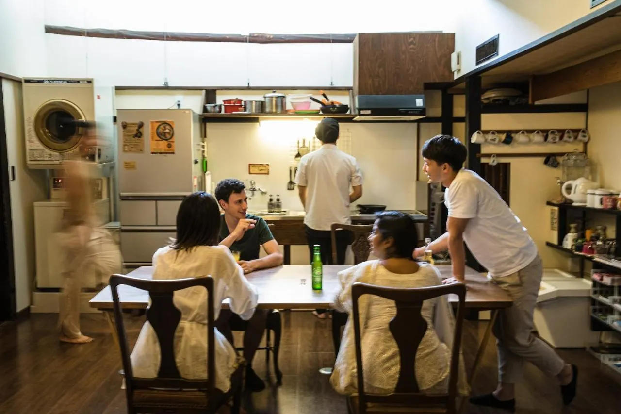 Osaka Guest House U-En Hostel