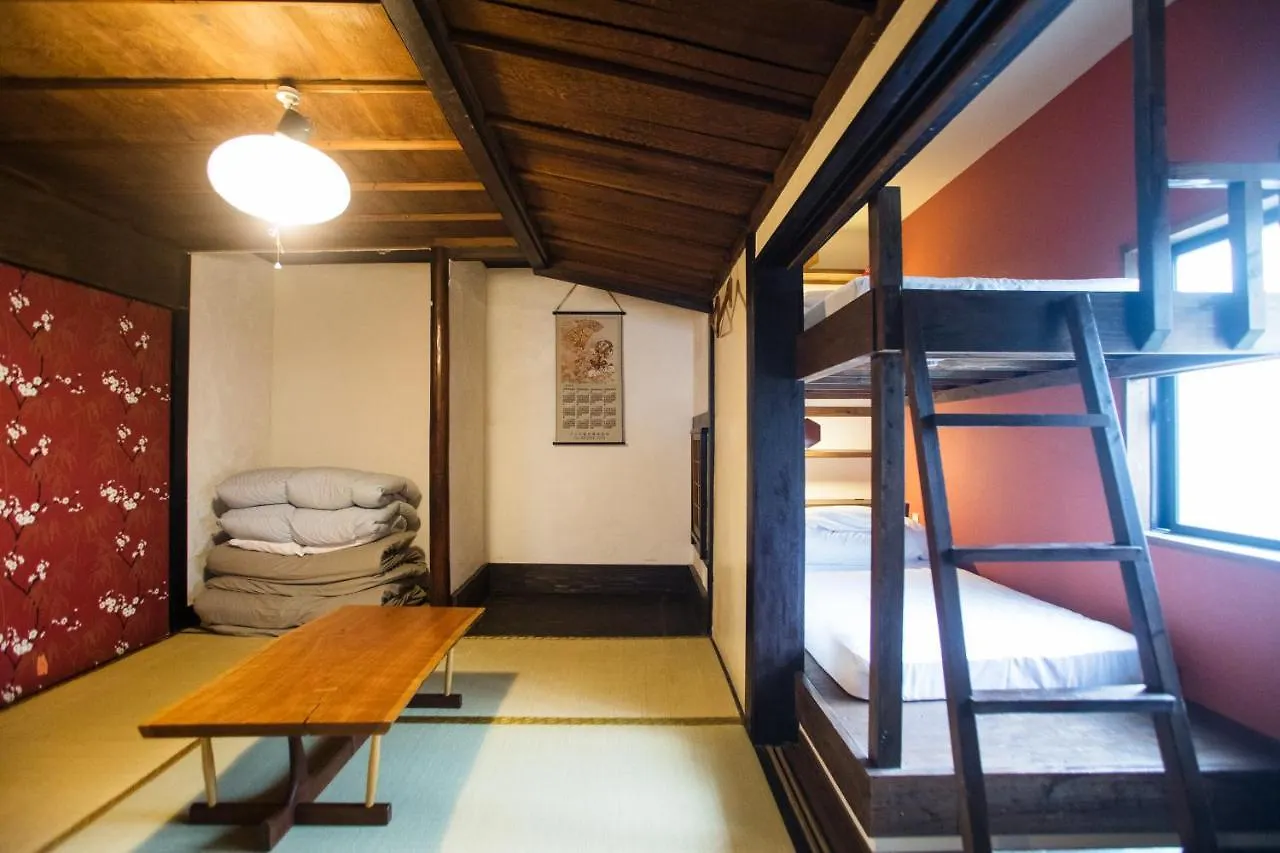 Hostel Osaka Guest House U-En