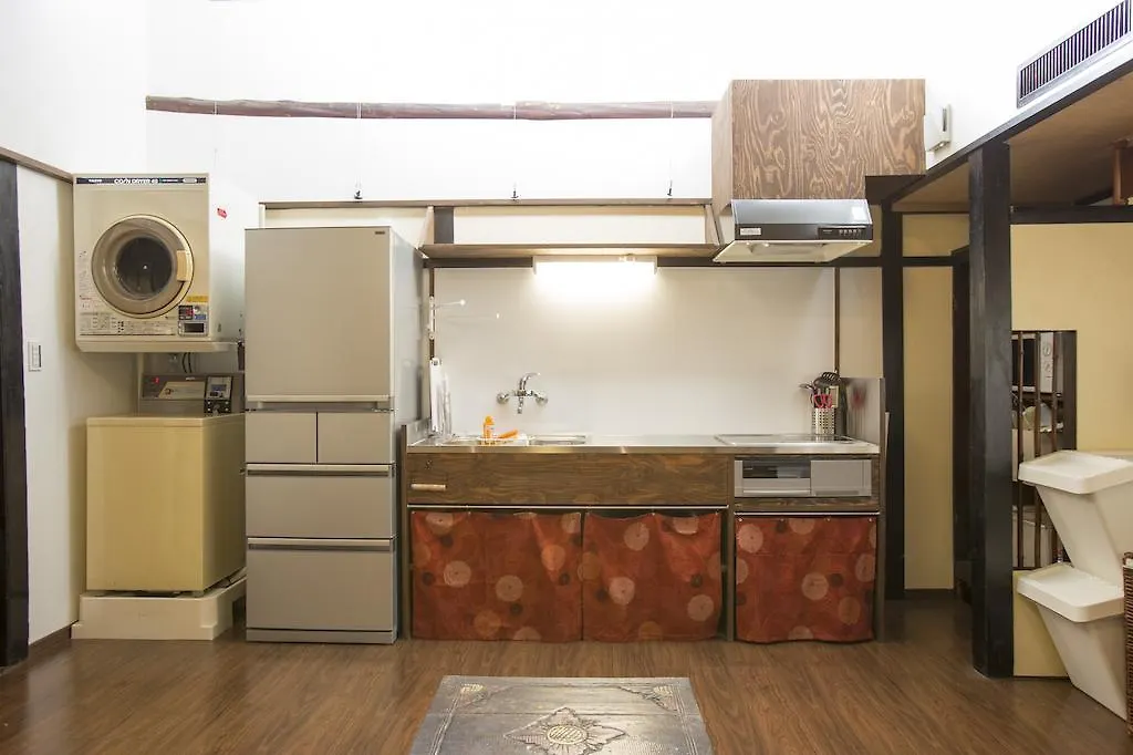 Hostel Osaka Guest House U-En