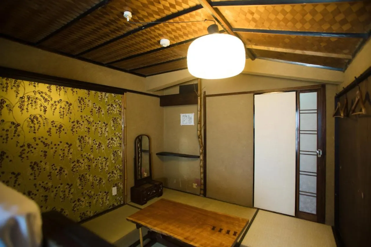 Osaka Guest House U-En
