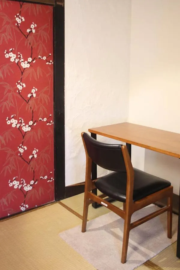 Osaka Guest House U-En 0*,  Japonya