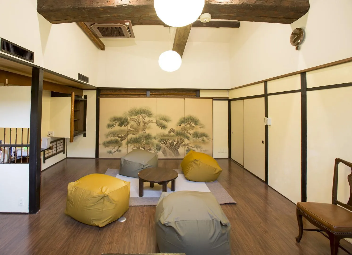 Hostel Osaka Guest House U-En Japonya