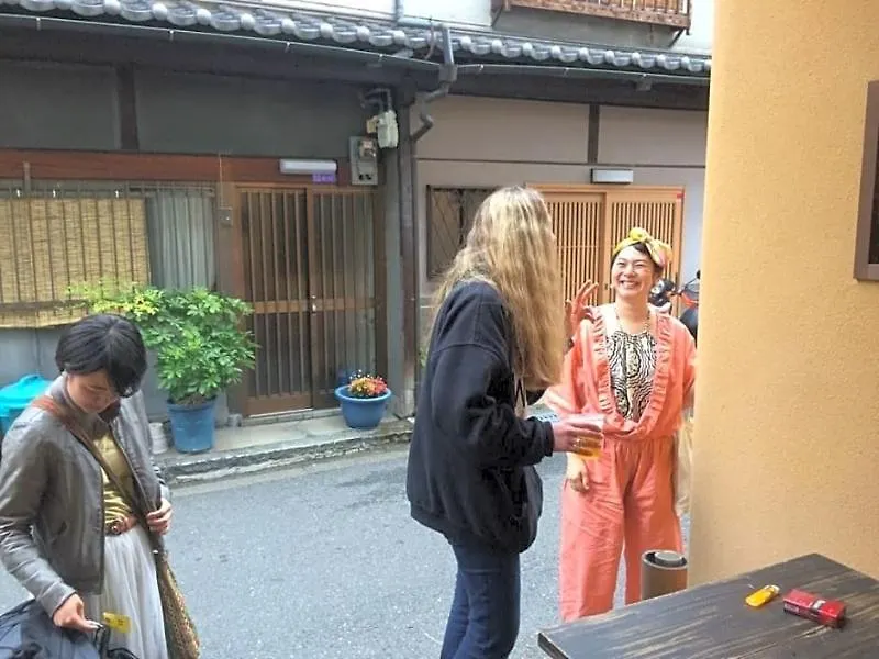Hostel Osaka Guest House U-En Japonya